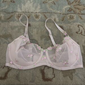 Victoria’s Secret wicked unlined Demi 36D